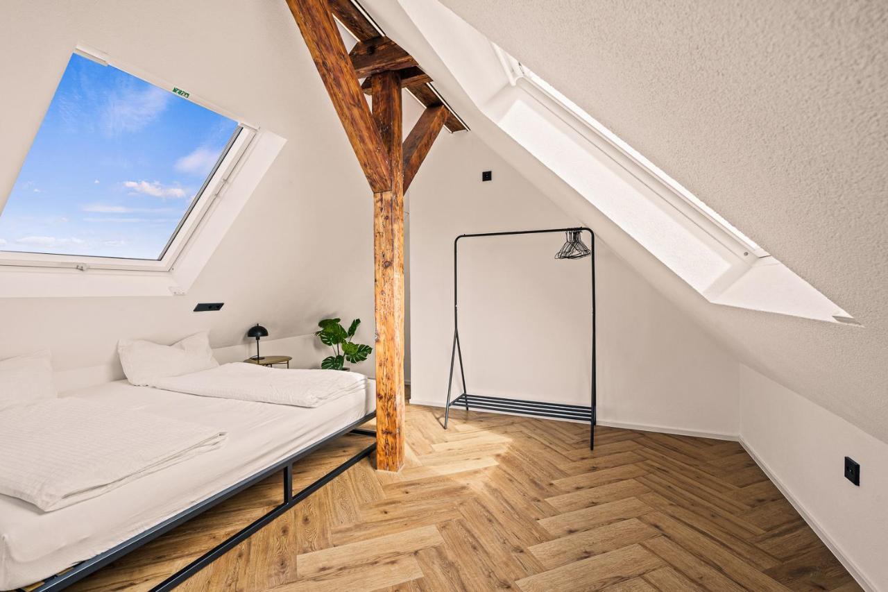 Maisonette-Wohnung Mit Freigelegtem Fachwerk Meckenbeuren Exterior foto